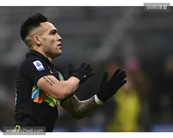 法尔克：曼城有意科隆前锋赛义德-马拉，巴黎和国米也在关注